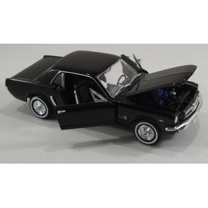 1:24 WELLY 1964 FORD MUSTANG COUPE KARGO BEDAVA