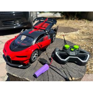 1/14 Ölçek Uzaktan Kumandalı Kapıları Açılan Bugatti Kırmızı Renk Spor Araba Şarjlı Işıklı 28 Cm