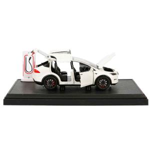 1:24 Ölçek Sesli Işıklı Kapıları Açılır  DieCast Metal Tesla Model Y Araba 18 Cm Beyaz Renk