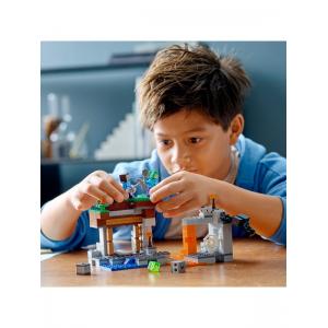 LEGO® Minecraft™ Terk Edilmiş Maden 21166  (248 Parça)